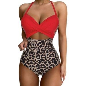 NWOT Suuksess Bradb Leopard and Black Cut Out One Piece Bathing Suit Size M